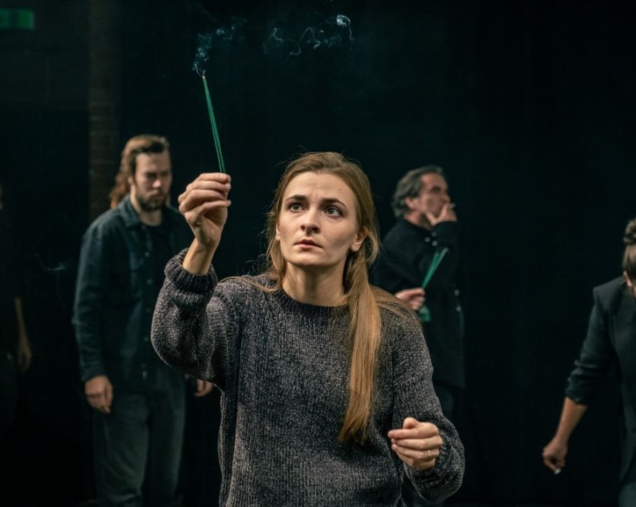 Divadlo Husa na Provázku. Jiří Havelka: Vykouření © David Konečný