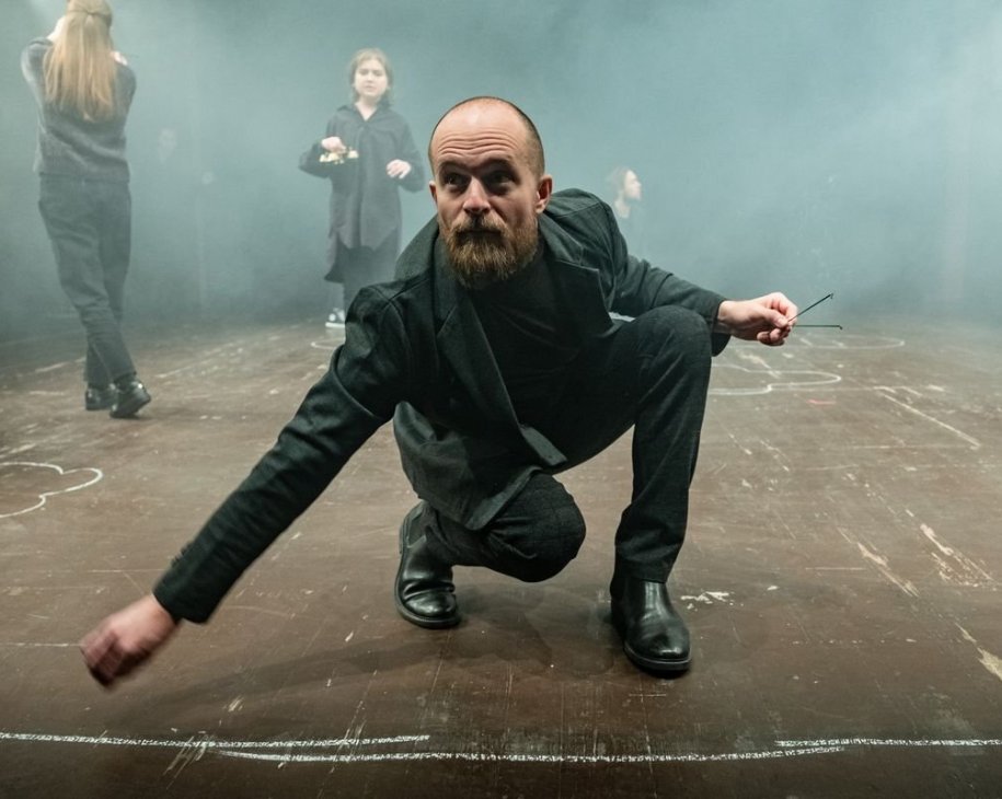 Divadlo Husa na Provázku. Jiří Havelka: Vykouření © David Konečný