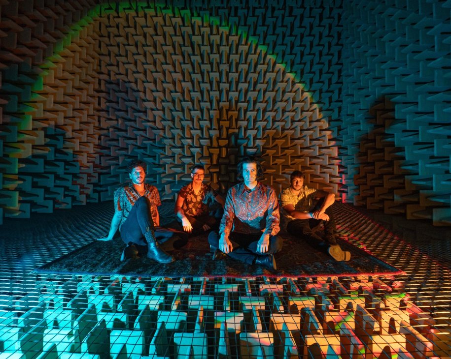 Madhouse-Express-foto-Gabriela-Balvinova.jpeg